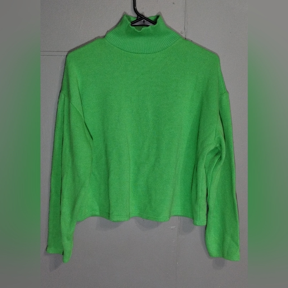 Zara Bright Green Turtleneck Sweater